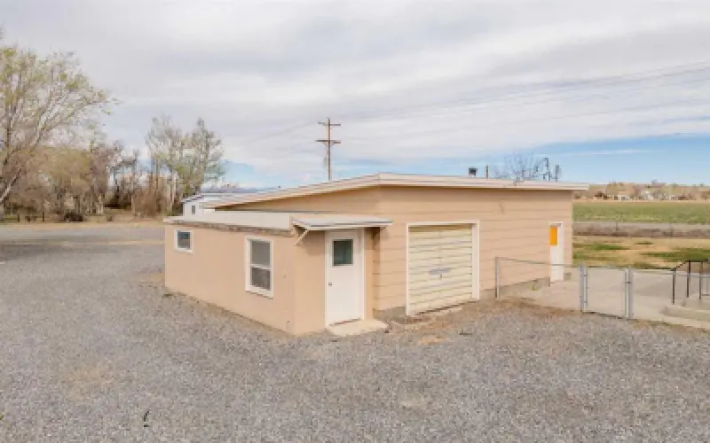 700 Big Horn Ave Garland #18