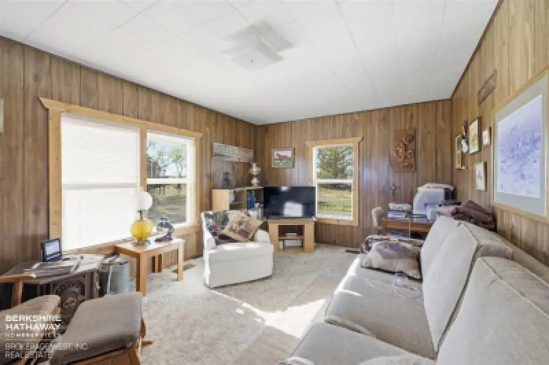 1281 Hwy 30 Basin #17