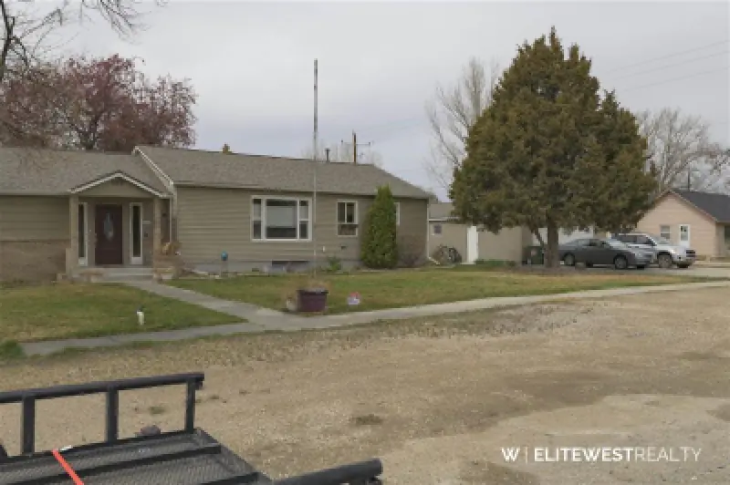 30 Division St Cowley #87