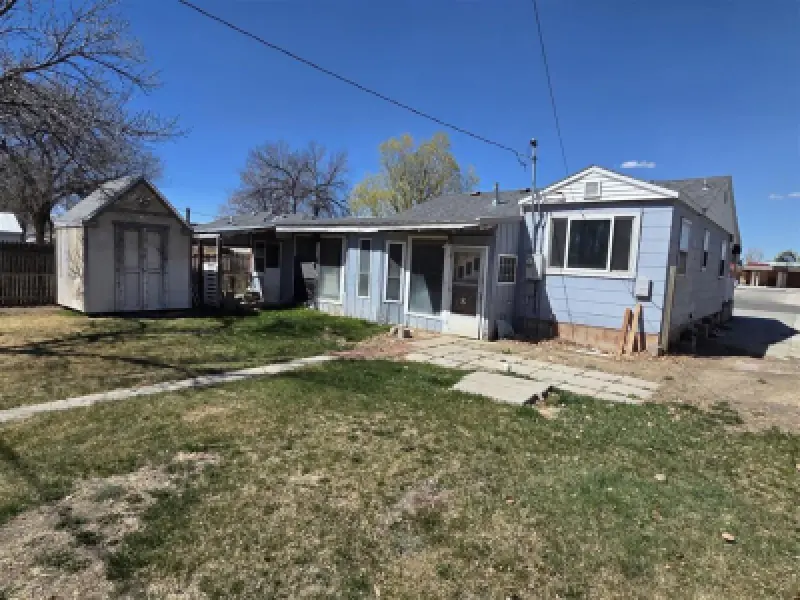 1400 Howell Ave Worland #25