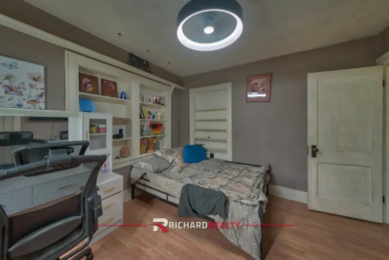 1302 Salsbury Ave Cody #12