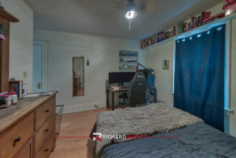 1302 Salsbury Ave Cody #15