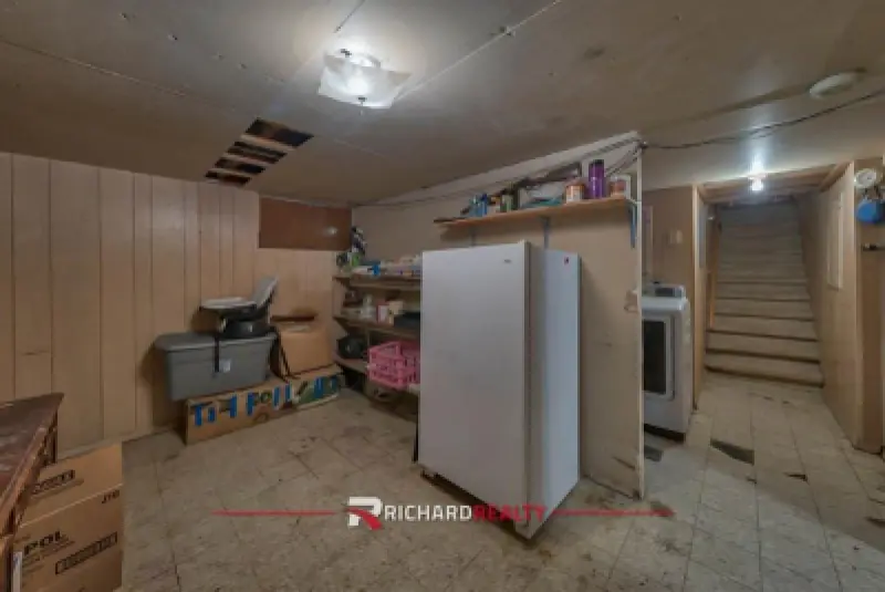 1302 Salsbury Ave Cody #22