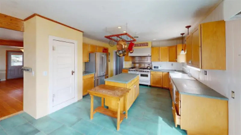 646 Lane 7 Powell #19