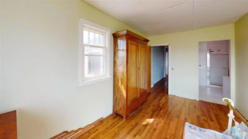 646 Lane 7 Powell #8