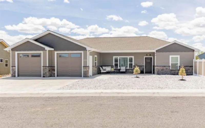 3208 Lame Deer Ave Cody #1
