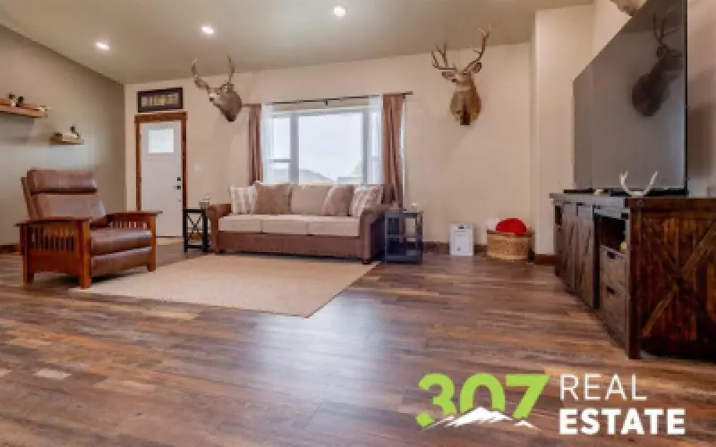 3208 Lame Deer Ave Cody #4