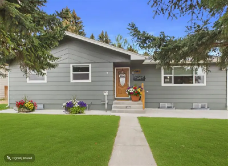 945 Avenue K Powell #1