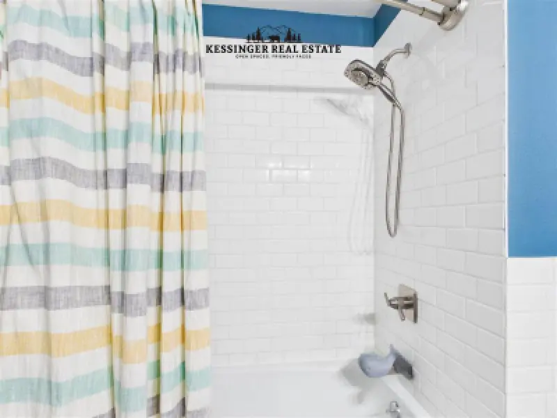 945 Avenue K Powell #15