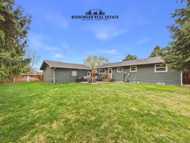 945 Avenue K Powell #43