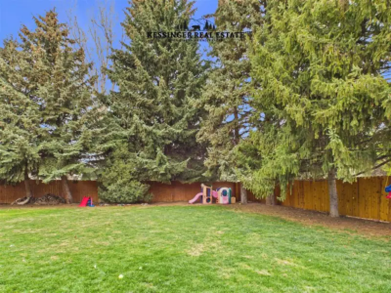 945 Avenue K Powell #46