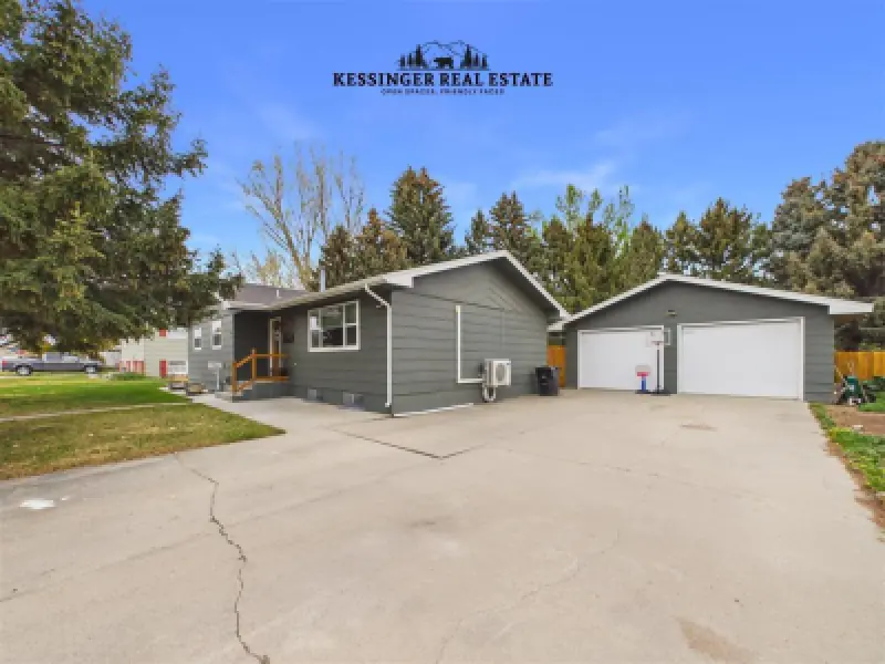 945 Avenue K Powell #49