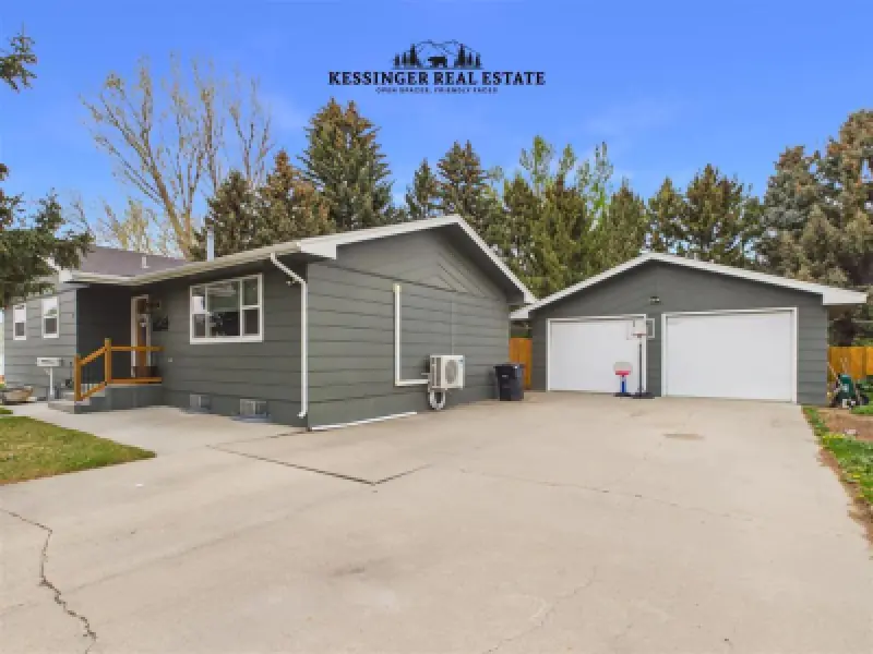 945 Avenue K Powell #50