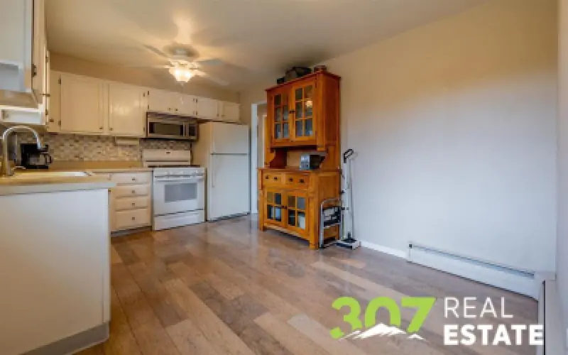 1214 Stampede Ave Cody #4