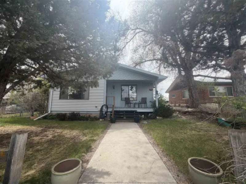 735 Mondell St Thermopolis #2
