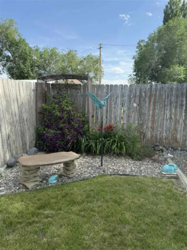 130 Shoshone Ave Byron #27