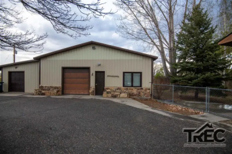 1040 Road 1 Powell #36