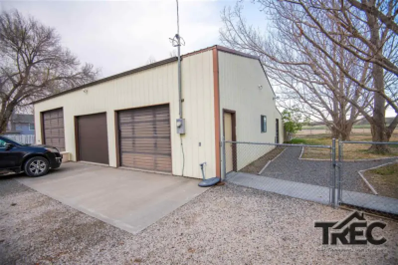 1040 Road 1 Powell #4