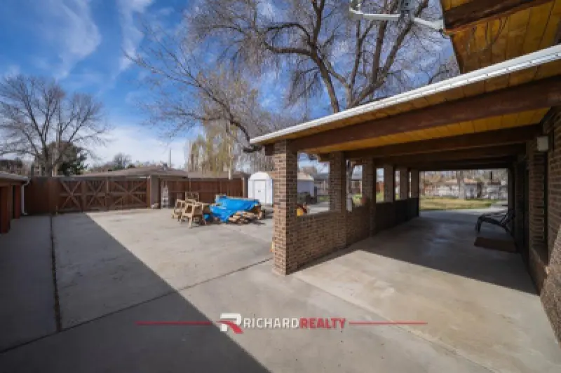 1304 Circle Road Worland #26