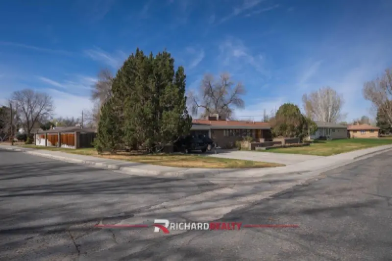 1304 Circle Road Worland #32