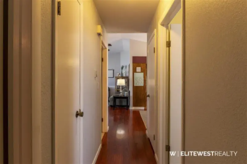 496 Birch St Frannie #13