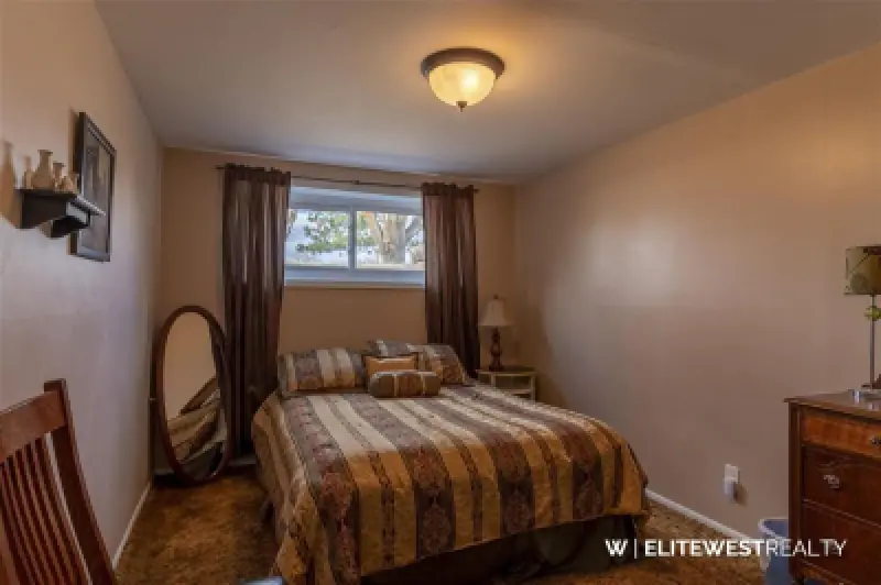 496 Birch St Frannie #26