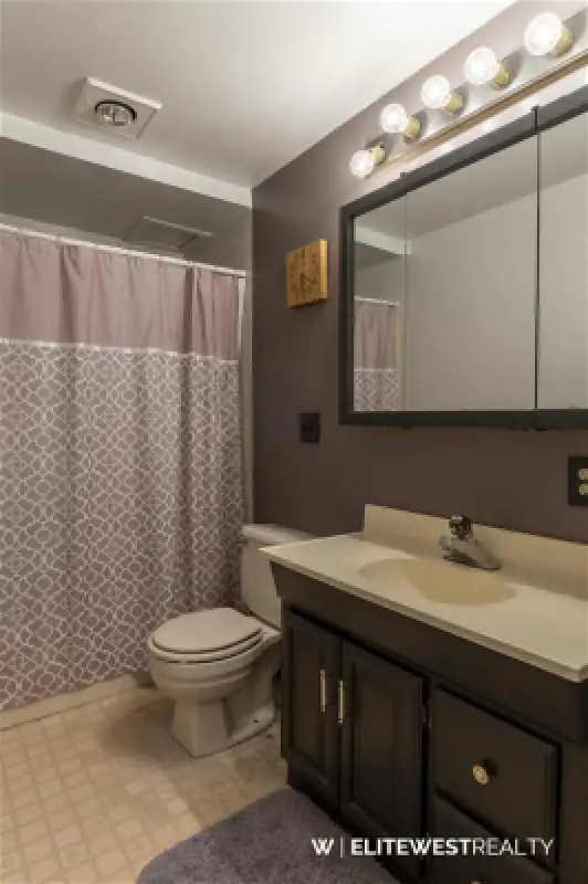 496 Birch St Frannie #28