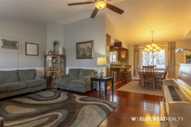 496 Birch St Frannie #3