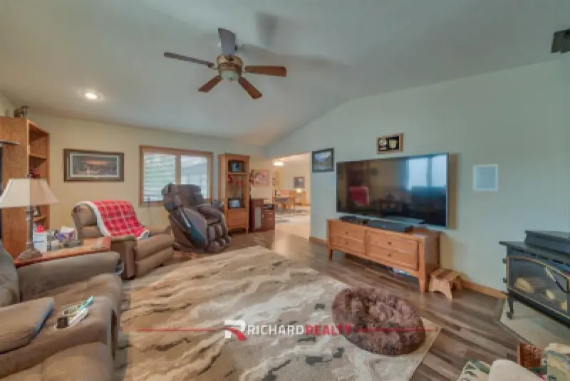 2202 Southfork St Cody #20