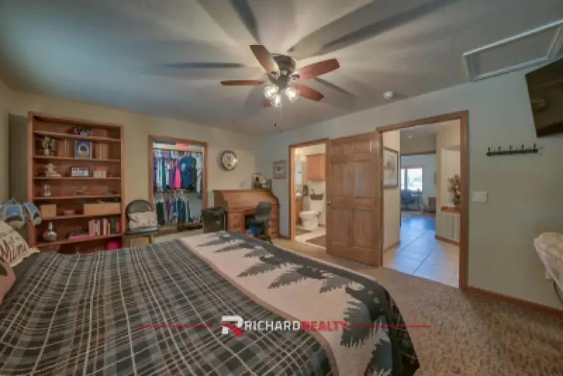 2202 Southfork St Cody #29