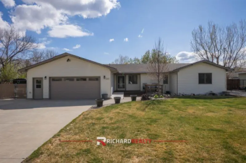 2202 Southfork St Cody #4