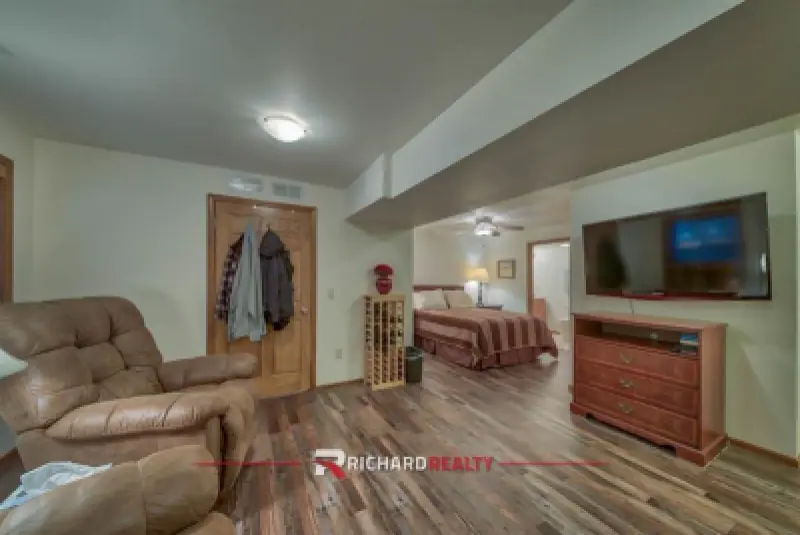 2202 Southfork St Cody #40
