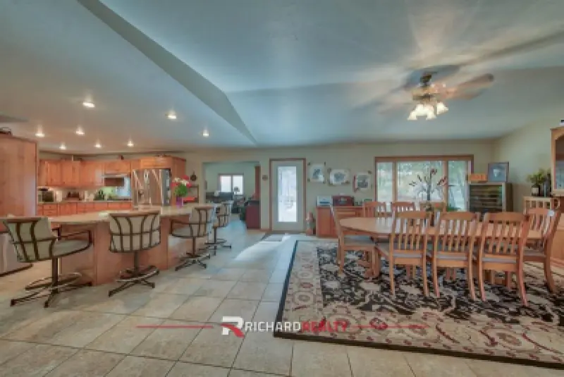 2202 Southfork St Cody #6