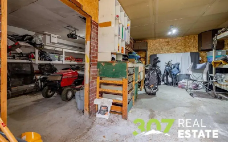 849 3rd St E Powell #24