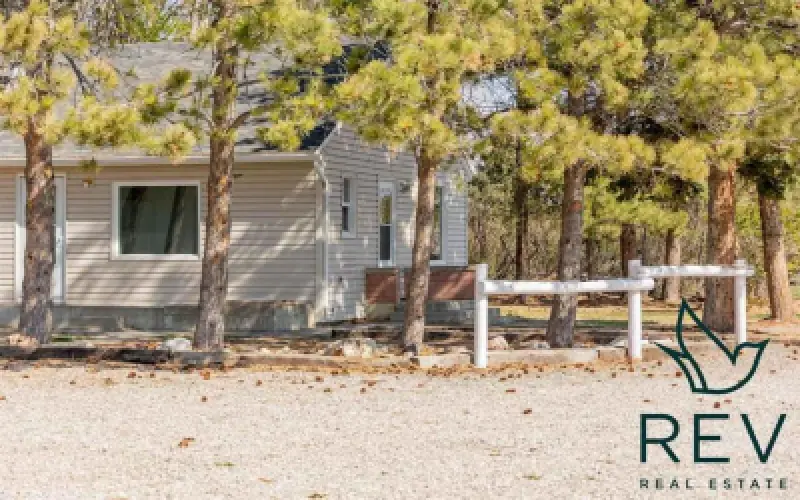 2096 Lane 10 Powell #10
