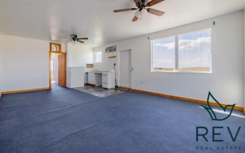 2096 Lane 10 Powell #30