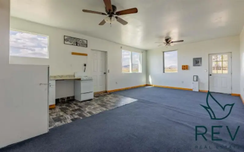 2096 Lane 10 Powell #31