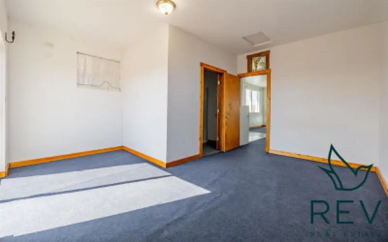 2096 Lane 10 Powell #35