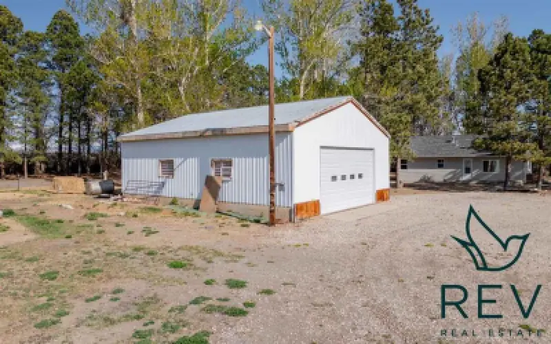2096 Lane 10 Powell #37