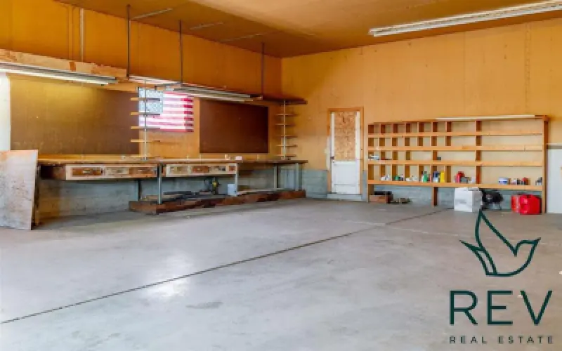 2096 Lane 10 Powell #39