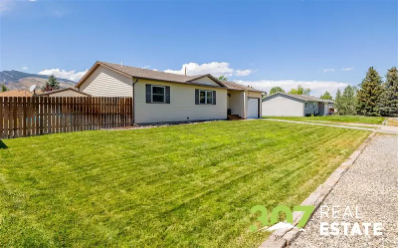 2223 Greever St Cody #27