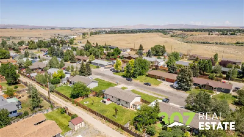 2223 Greever St Cody #34