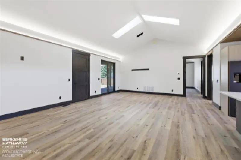 2301 Songbird Ct Cody #11