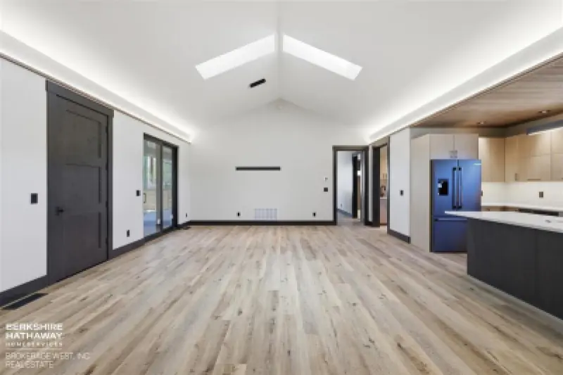 2301 Songbird Ct Cody #12
