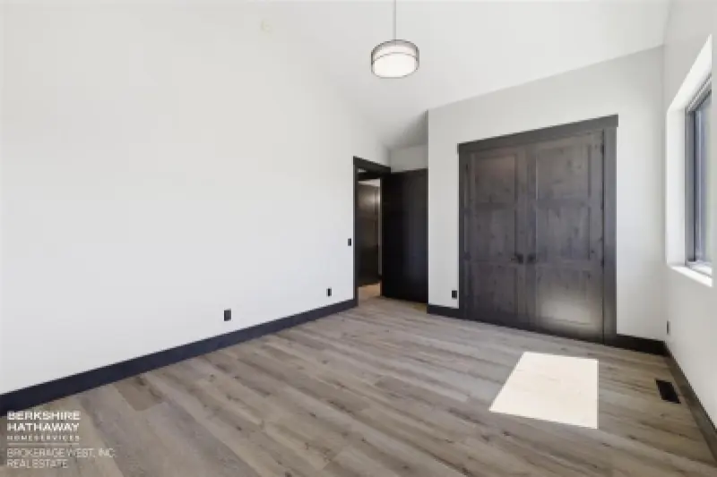 2301 Songbird Ct Cody #16