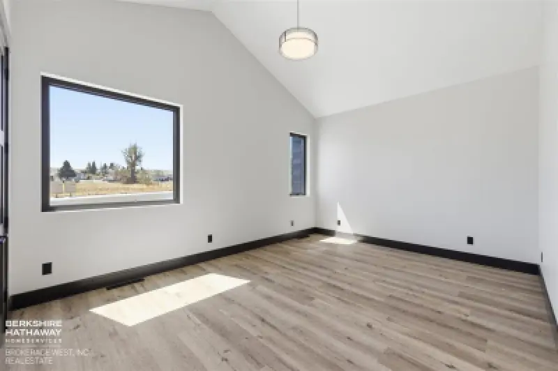 2301 Songbird Ct Cody #17