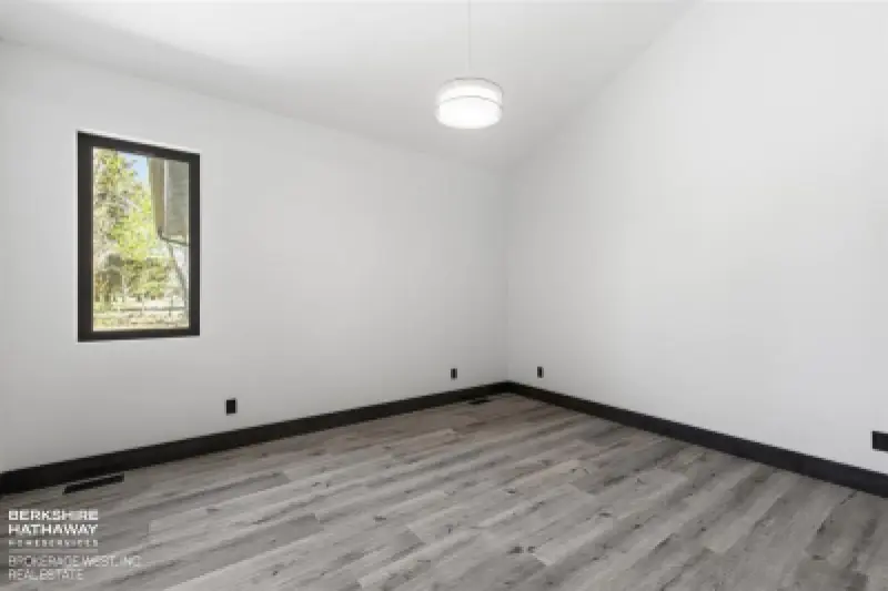 2301 Songbird Ct Cody #19