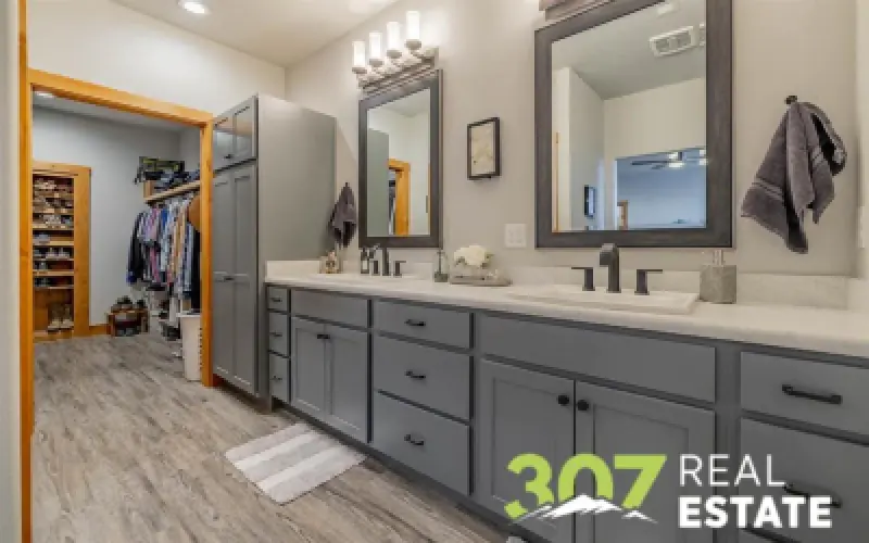 6 Prairie Schooner Dr Cody #27
