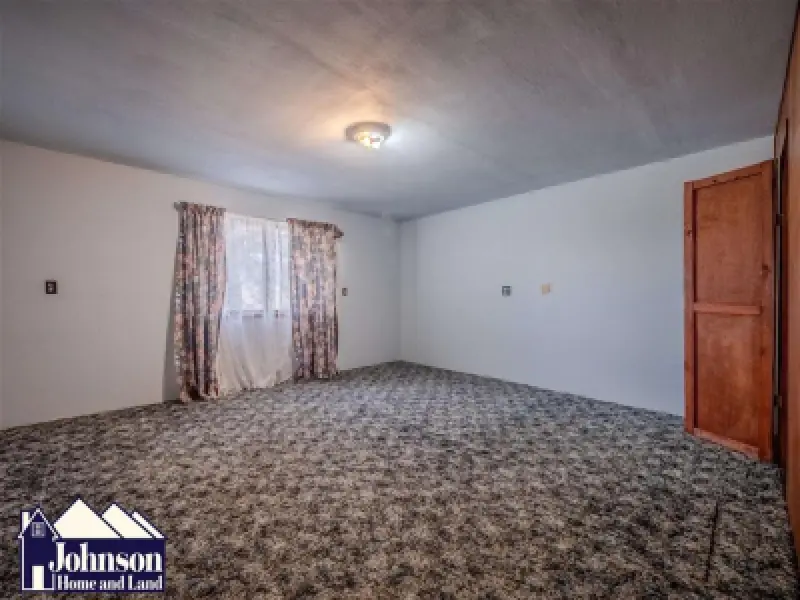 317 Cedar Ave Burlington #19