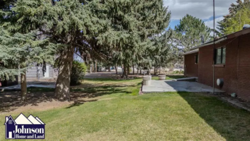 317 Cedar Ave Burlington #38